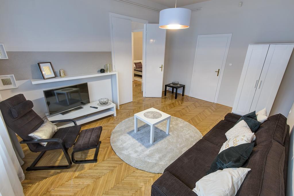 Brighthome Castle District Budapest Eksteriør billede