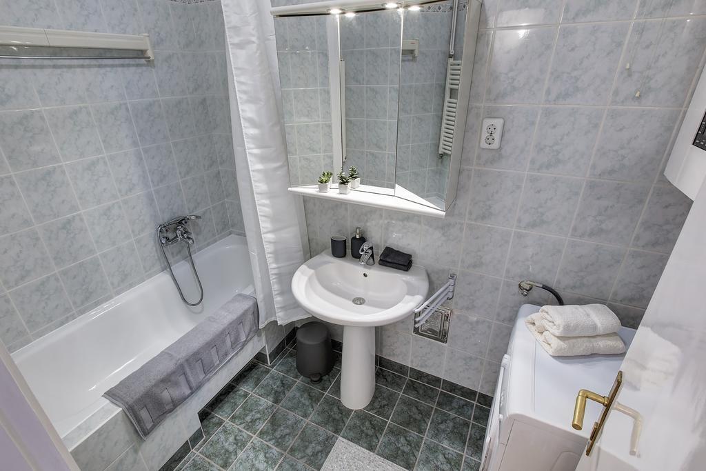 Brighthome Castle District Budapest Eksteriør billede