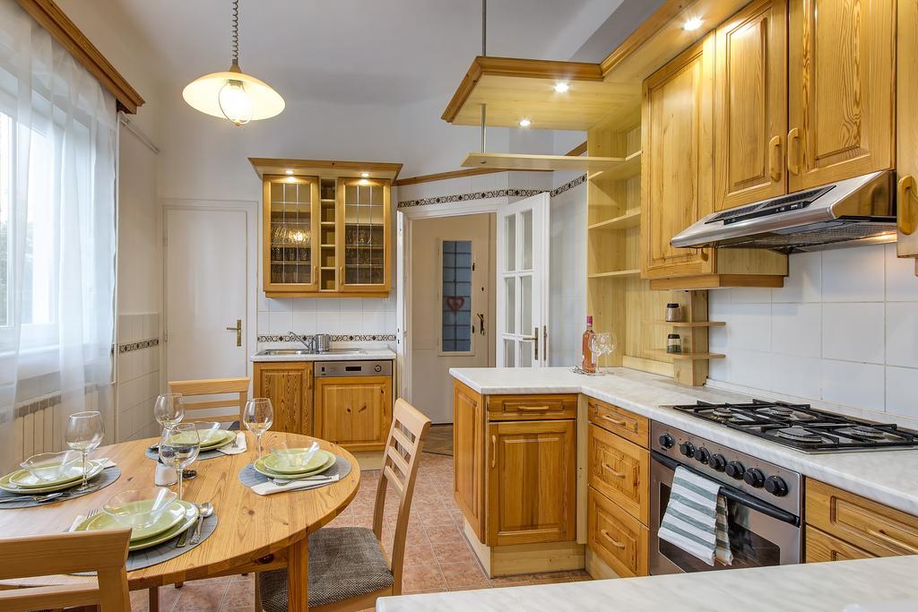 Brighthome Castle District Budapest Eksteriør billede